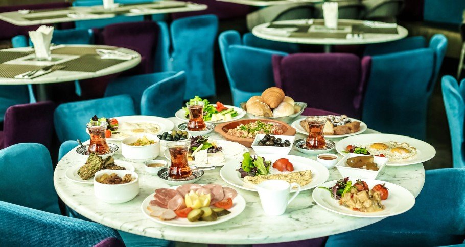 Effective Digital Marketing for Restaurants UK