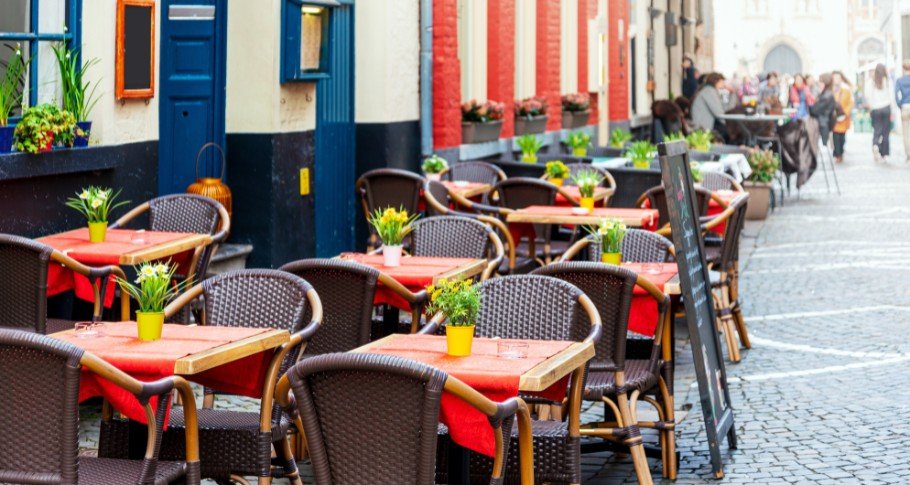 Effective Digital Marketing for Restaurants UK